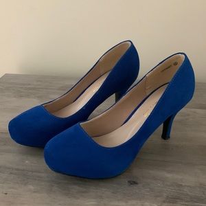 Blue high heels 6.5